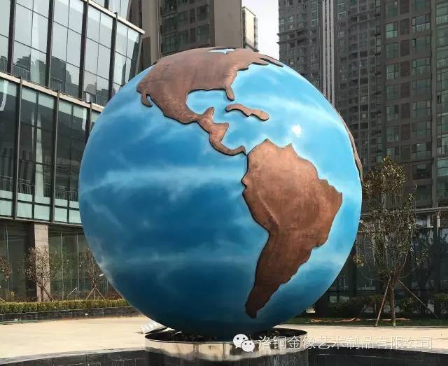 The waterscape globe sculpture developed by copper processing gold products has been installed and put into use